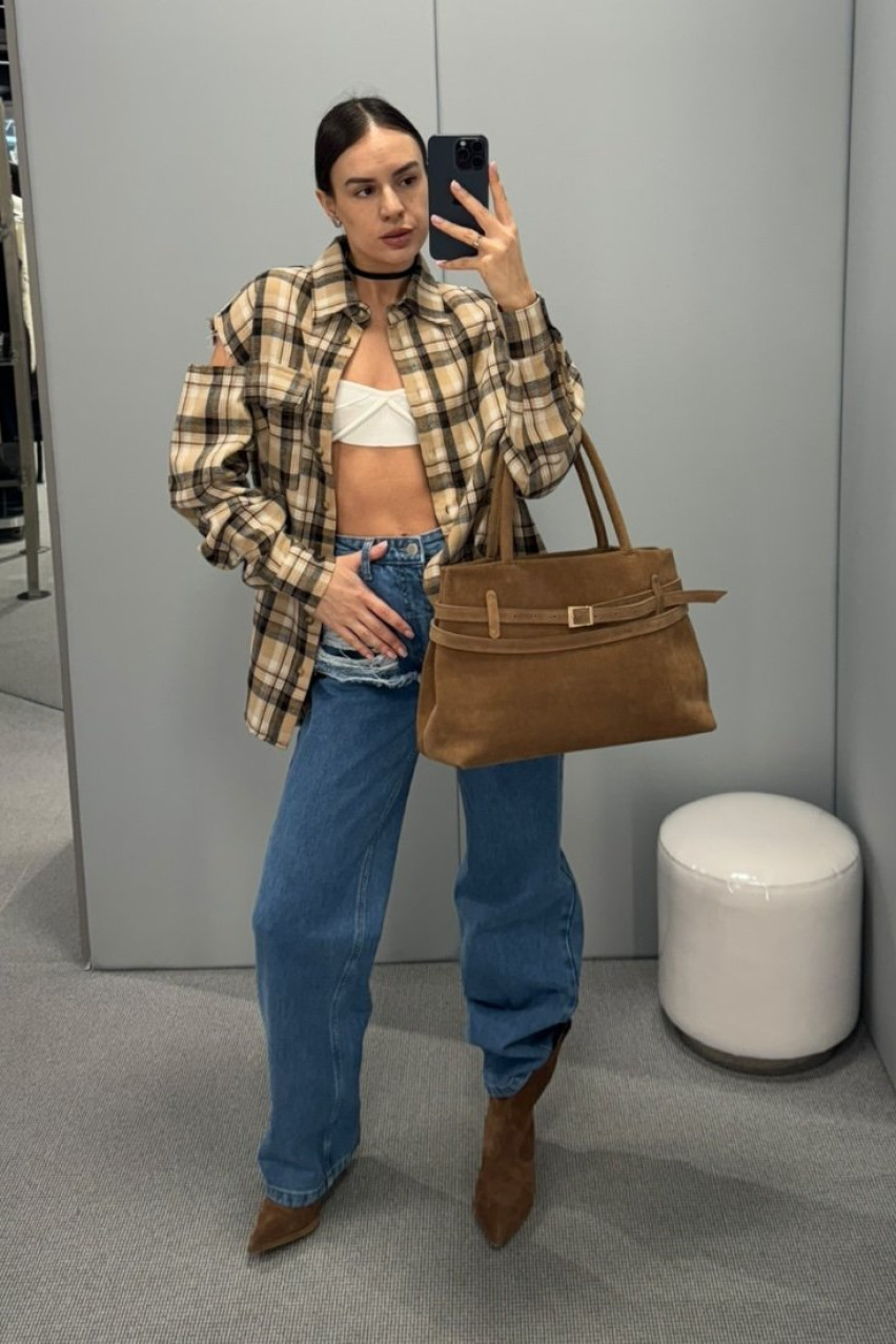 Кемел сорочка в клітинку Cut Off Shoulders FW24-25 BLAZH.